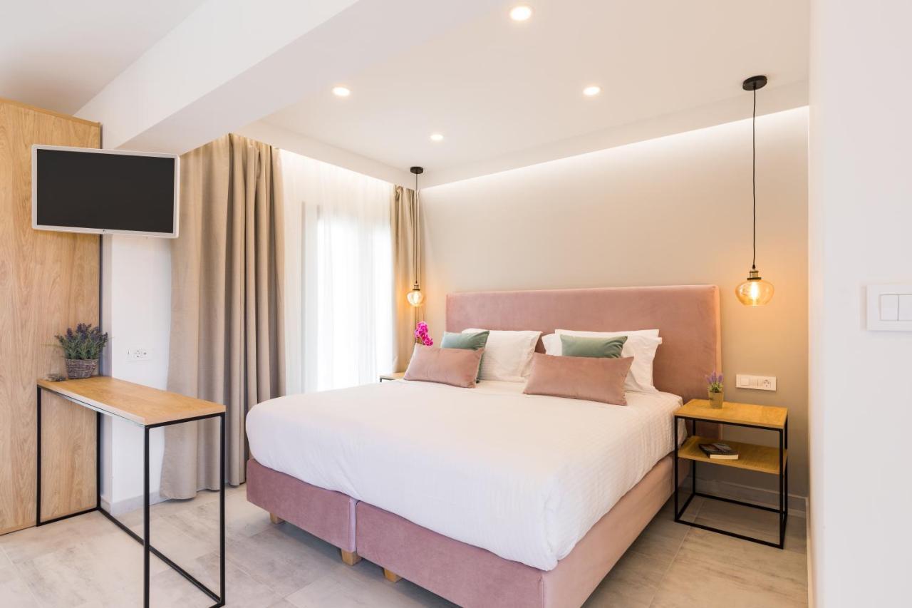V Luxury Suites Kanálion 외부 사진
