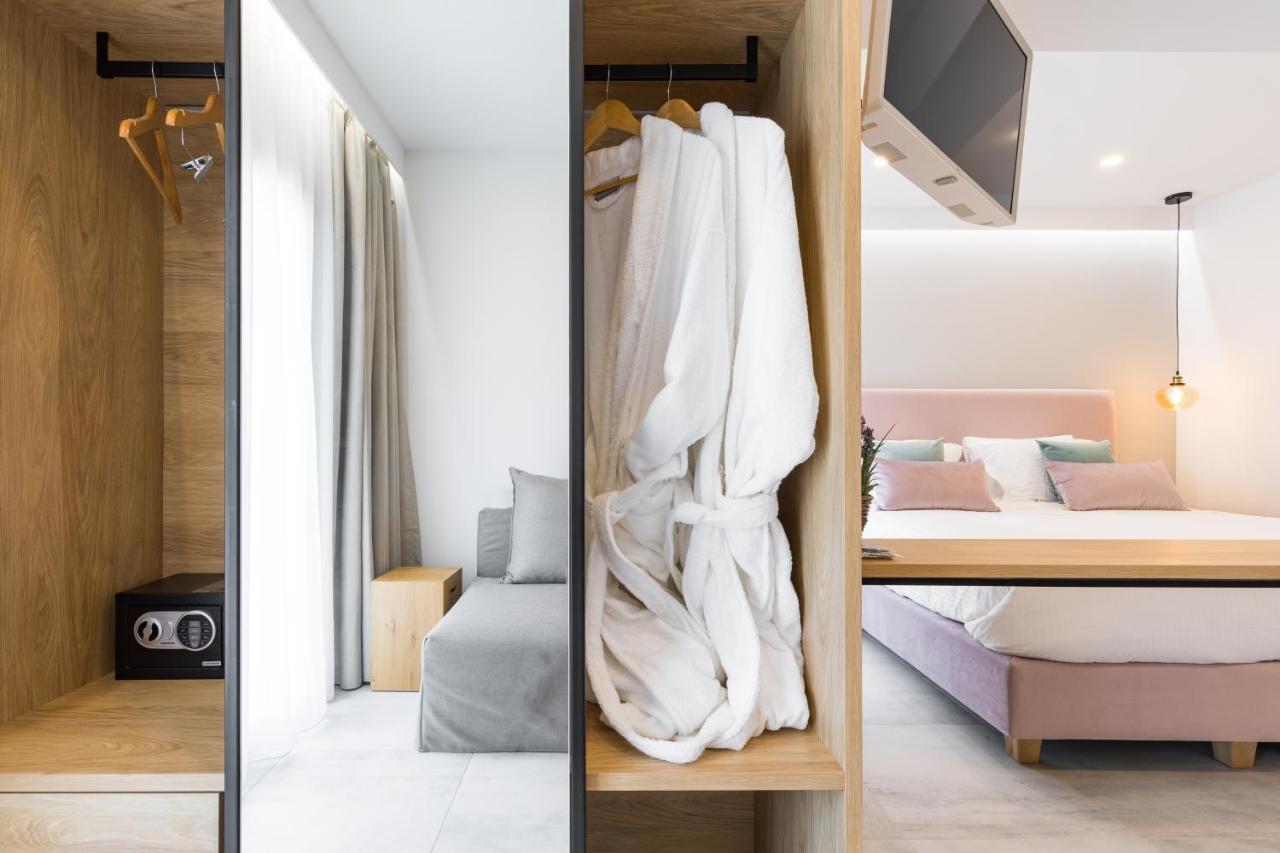 V Luxury Suites Kanálion 외부 사진