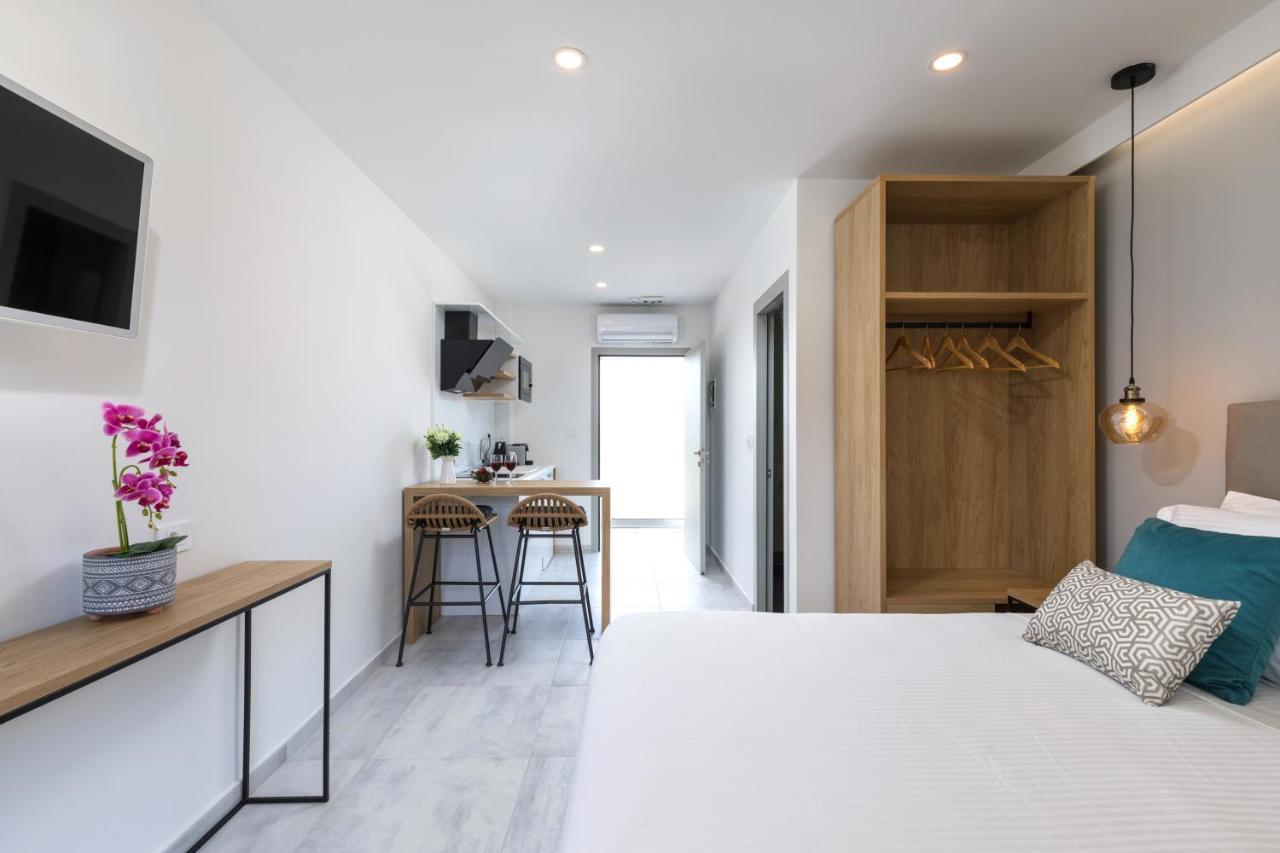 V Luxury Suites Kanálion 외부 사진