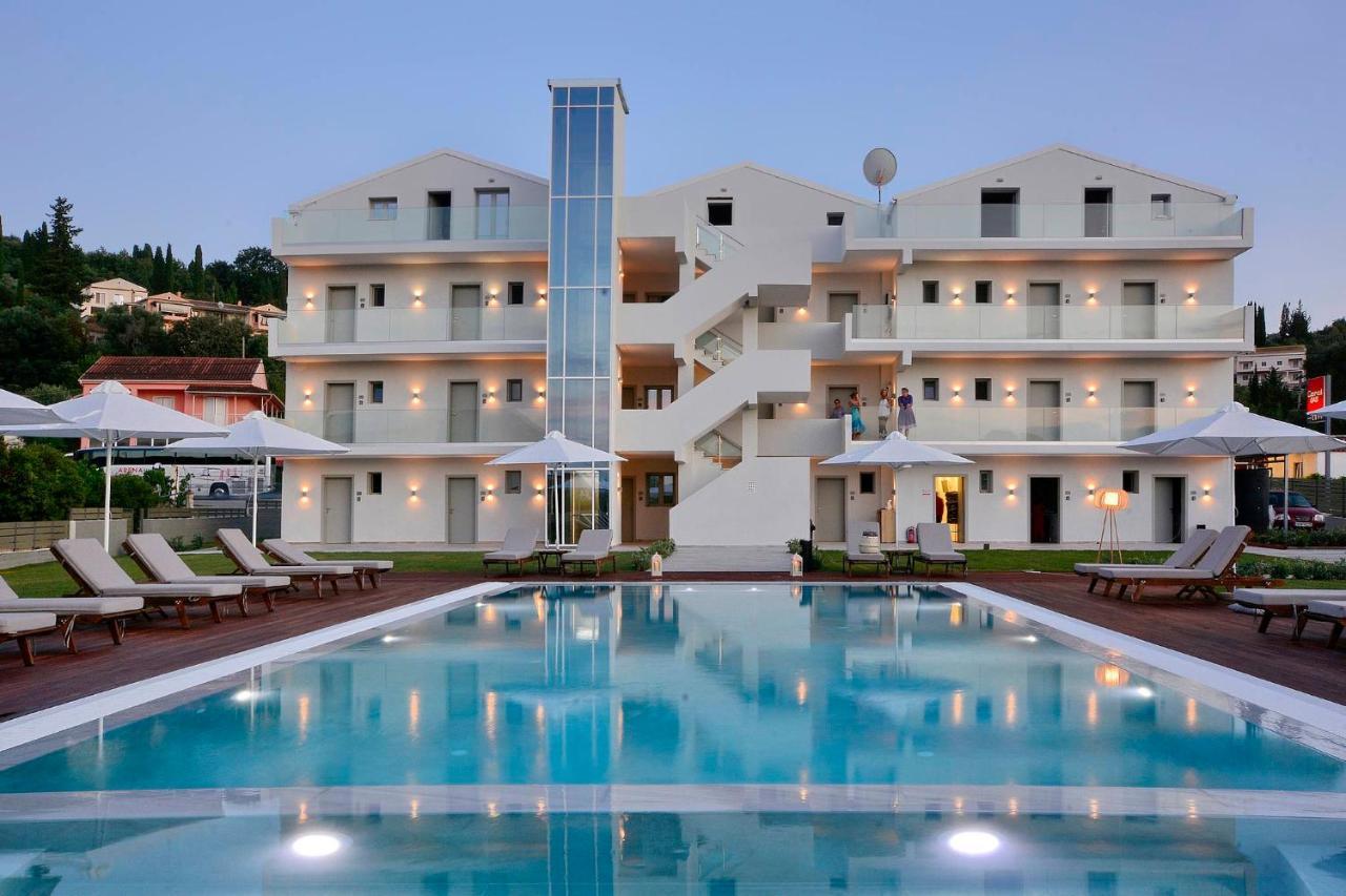 V Luxury Suites Kanálion 외부 사진